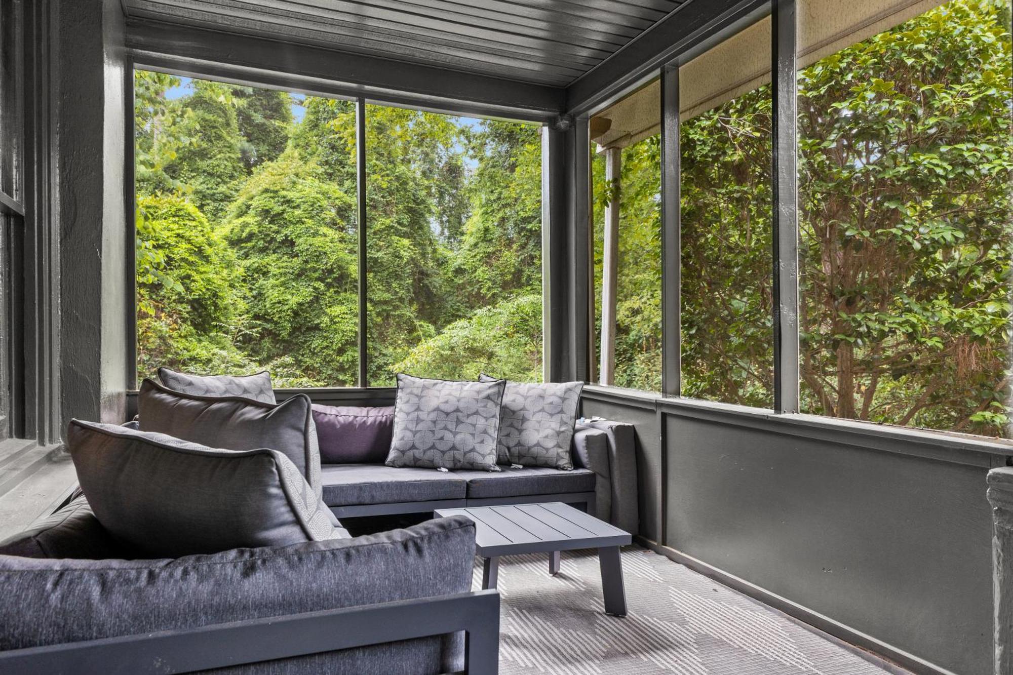 Historic Hidden Gem - Downtown Holiday home *
