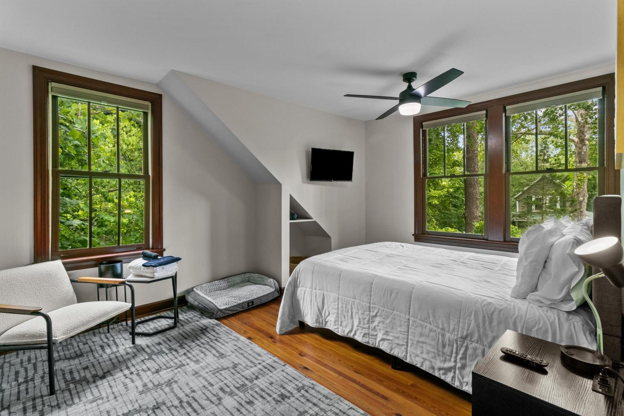 Historic Hidden Gem - Downtown Holiday home
